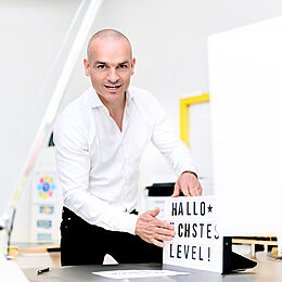 20251206Coach Dr. Jonas Asendorpf sq